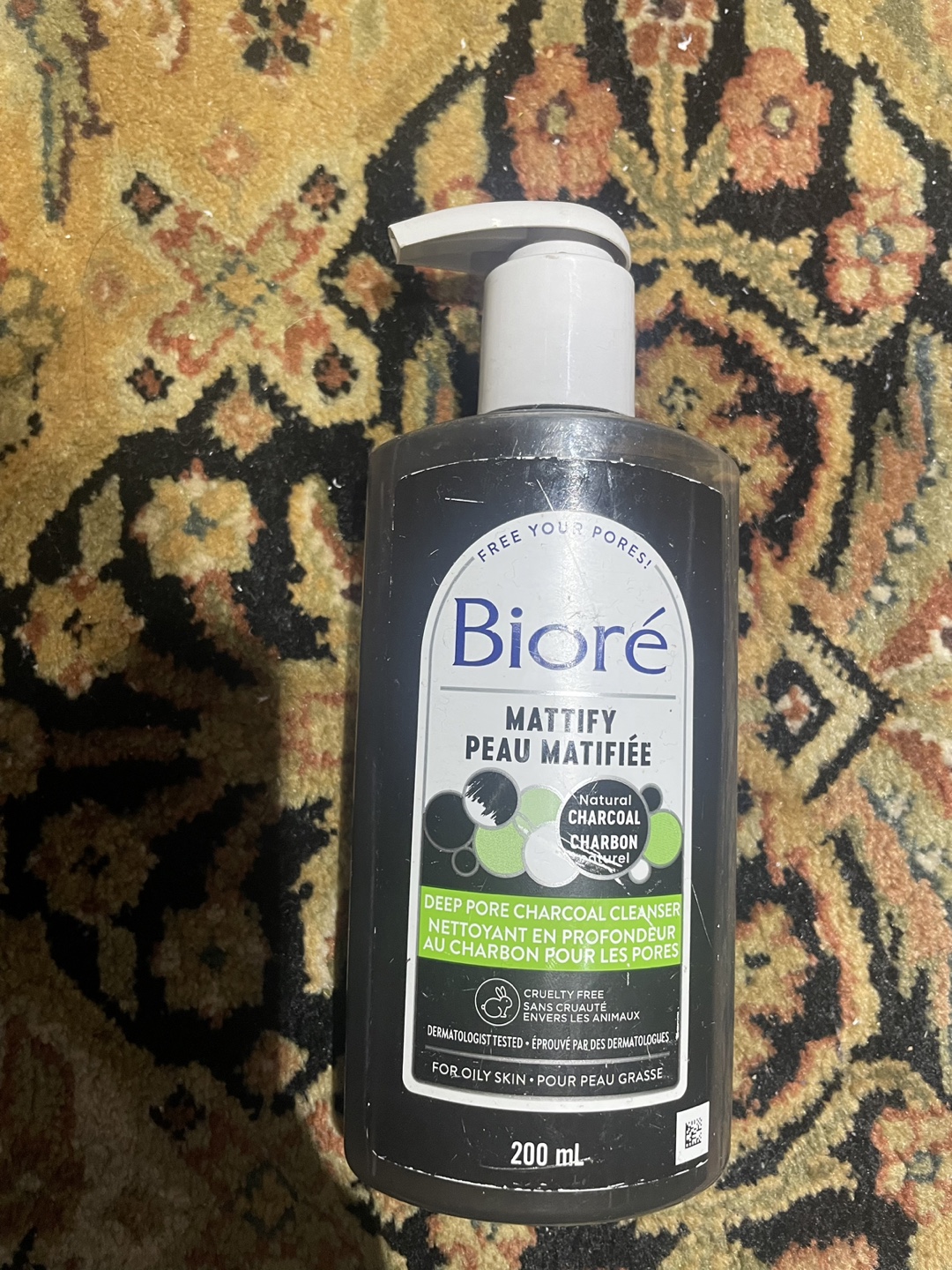 Bioré Mattify Deep Pore Charcoal Cleanser