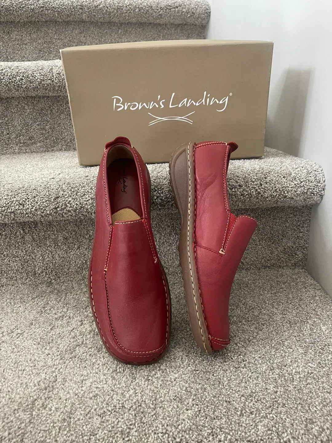 NEW and UNWORN Brown's Landing Red Leather Loafers - Size 10 thumbnail