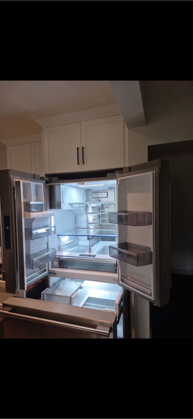 Frigidaire Professional French Door Refrigerator - photo 3