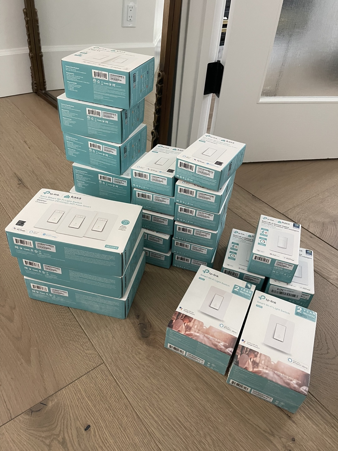 New TP-Link Kasa Smart Wi-Fi Light/Dimmer Switch