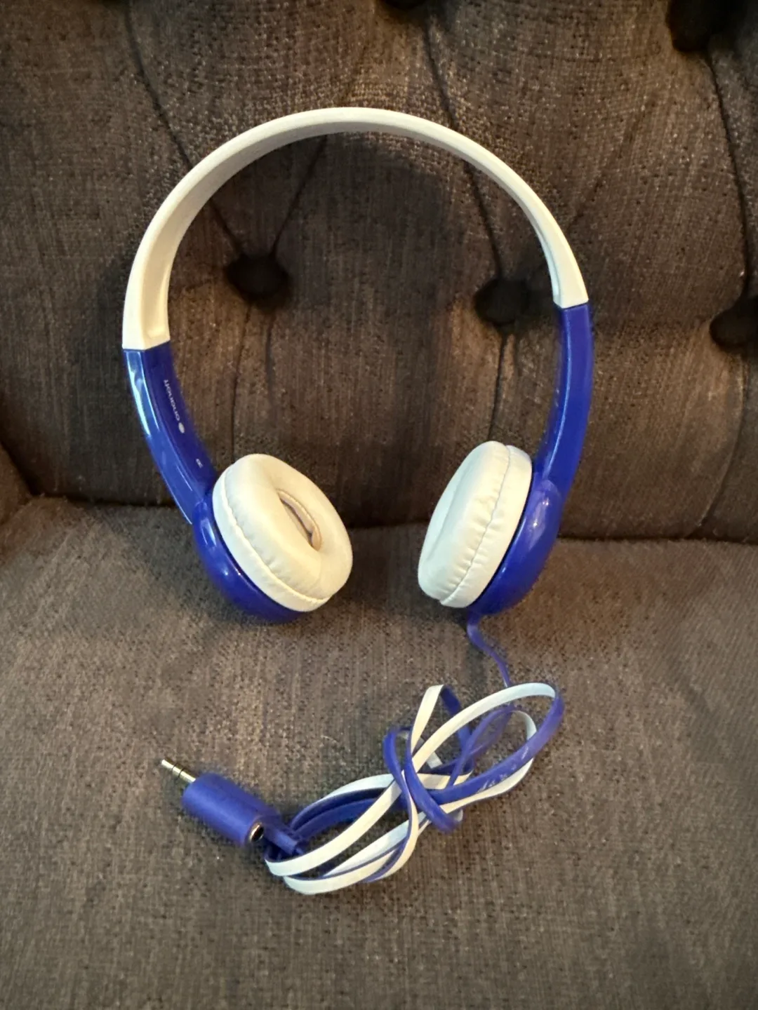 Kids Headphones - Blue & White image indicator(2)
