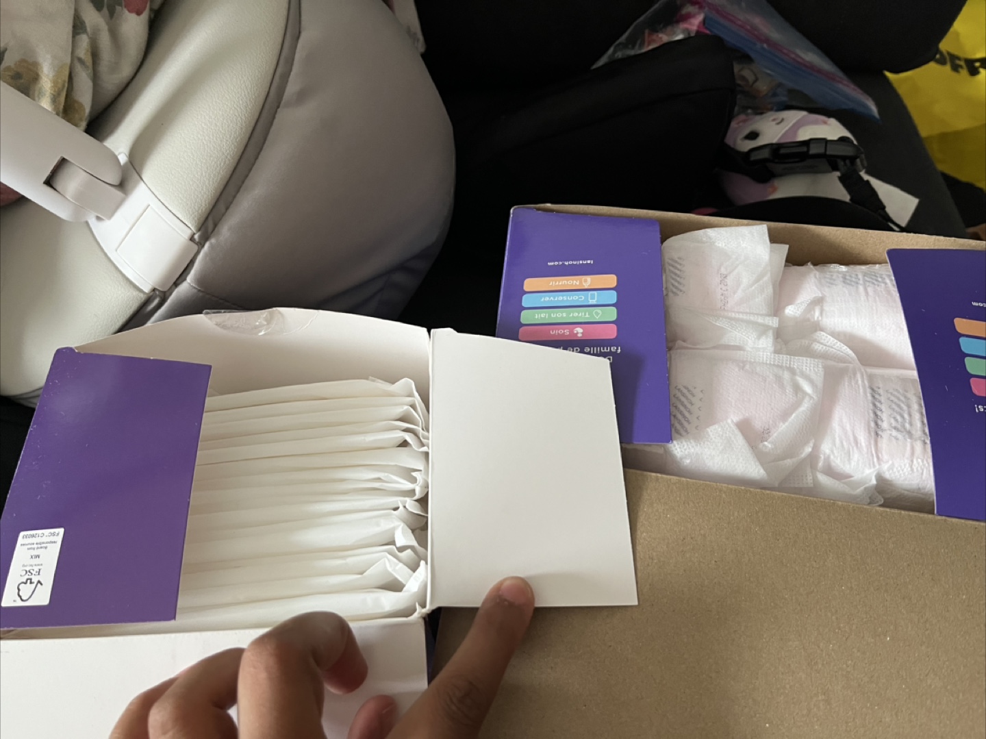 Lansinoh Stay Dry Nursing Pads - photo 2
