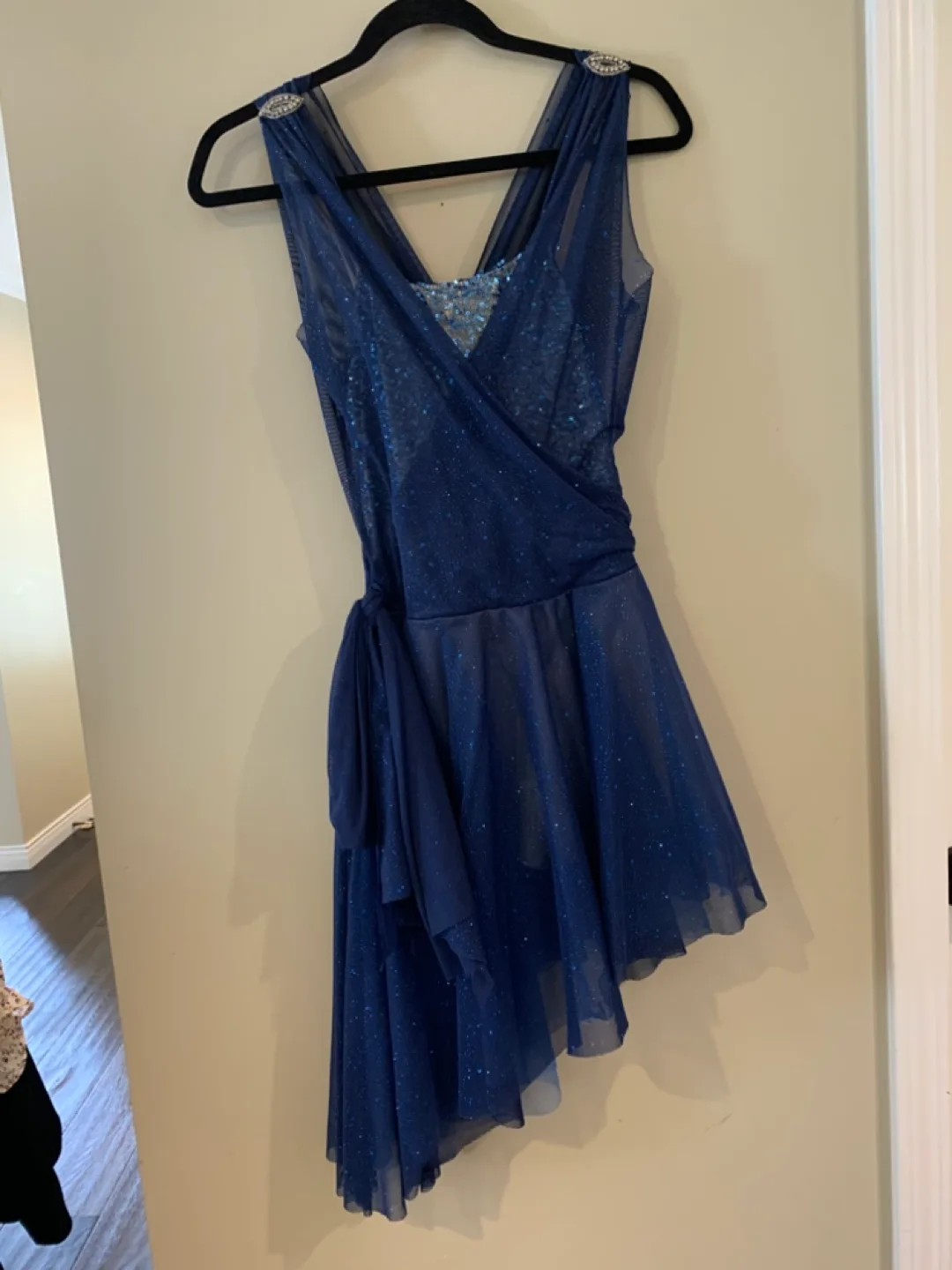 Dance Costume (Youth small) thumbnail