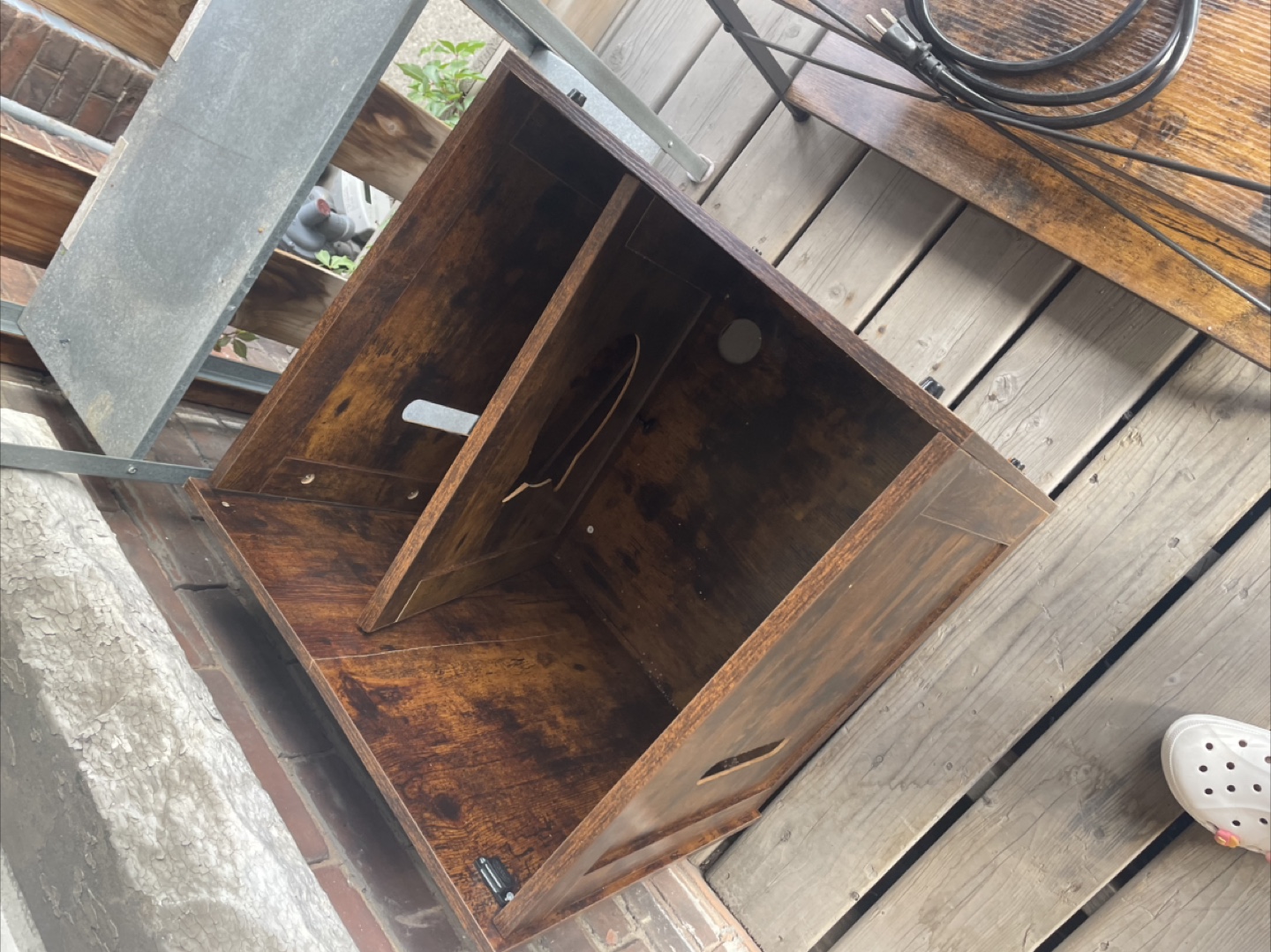 Cat Litter box enclosure with Door - photo 2