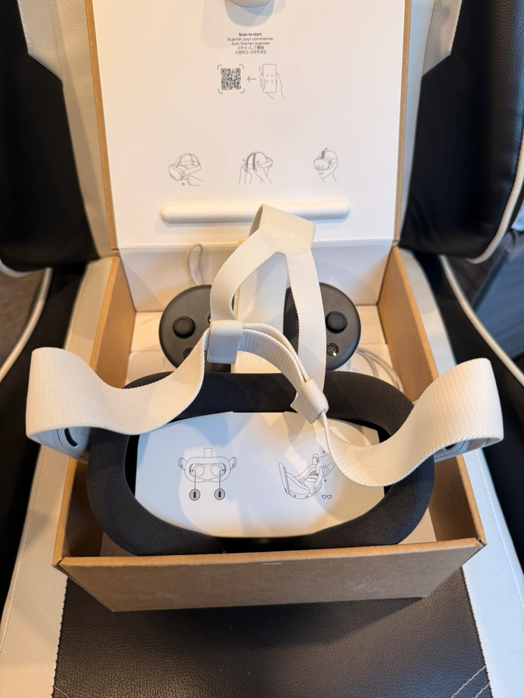 New Meta Quest 3 VR Headset - photo 4