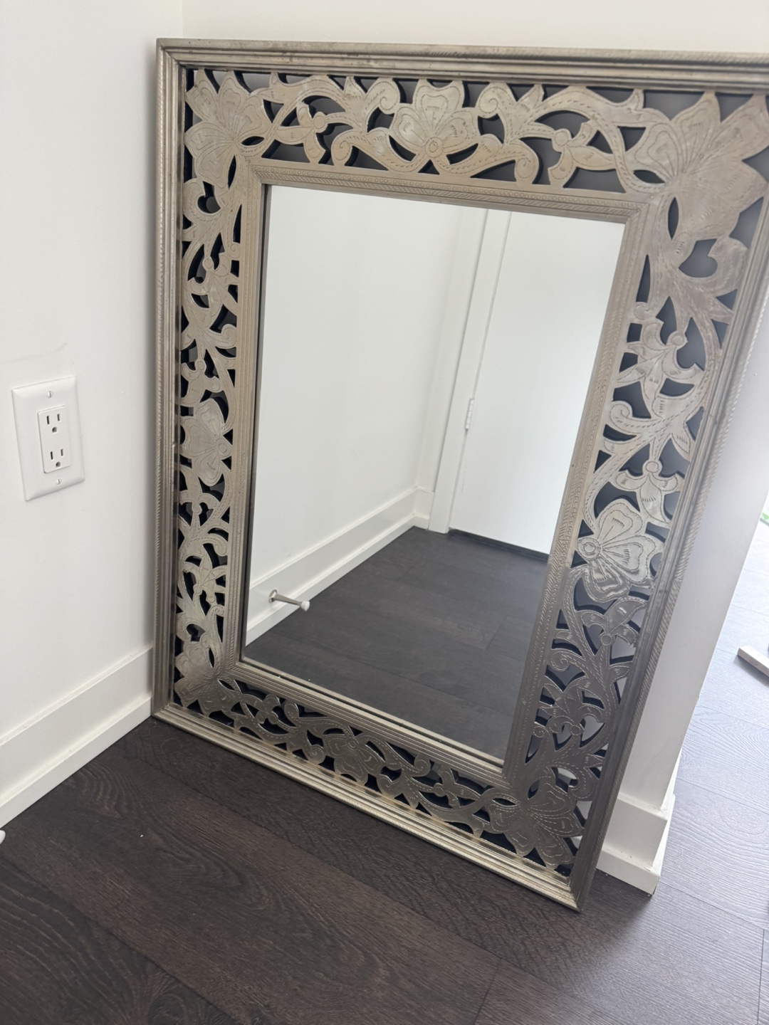Large Decorative Wall Mirror, 83cm x 61cm - photo 3