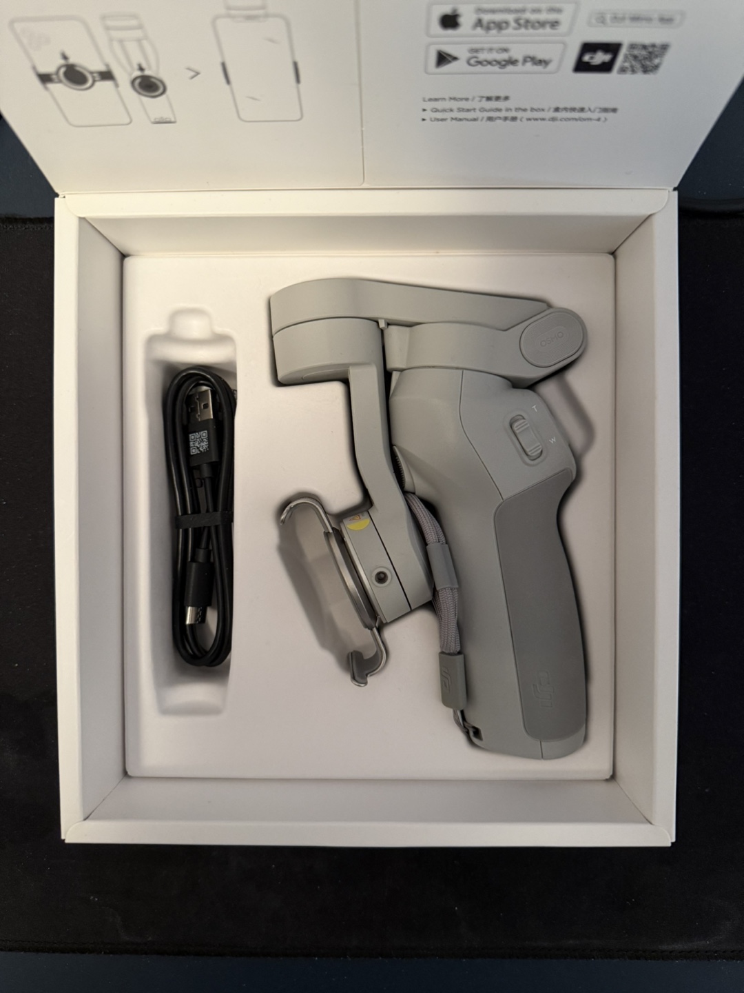 DJI OM 4 Smartphone Gimbal - Like New! - photo 4
