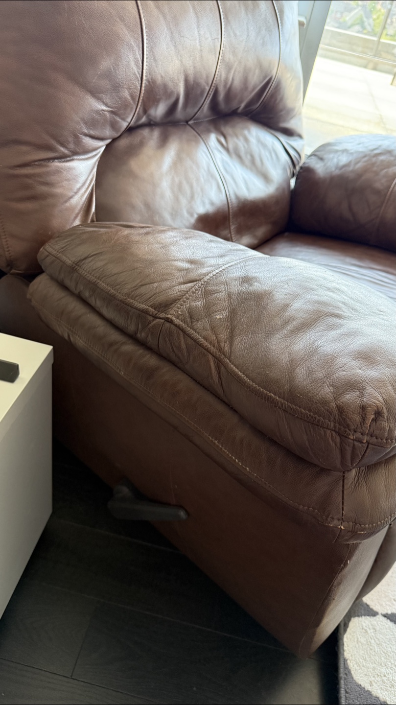 Brown Leather Recliner Chair - photo 2