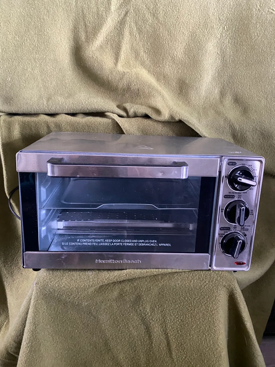 Hamilton Beach Toaster Oven thumbnail