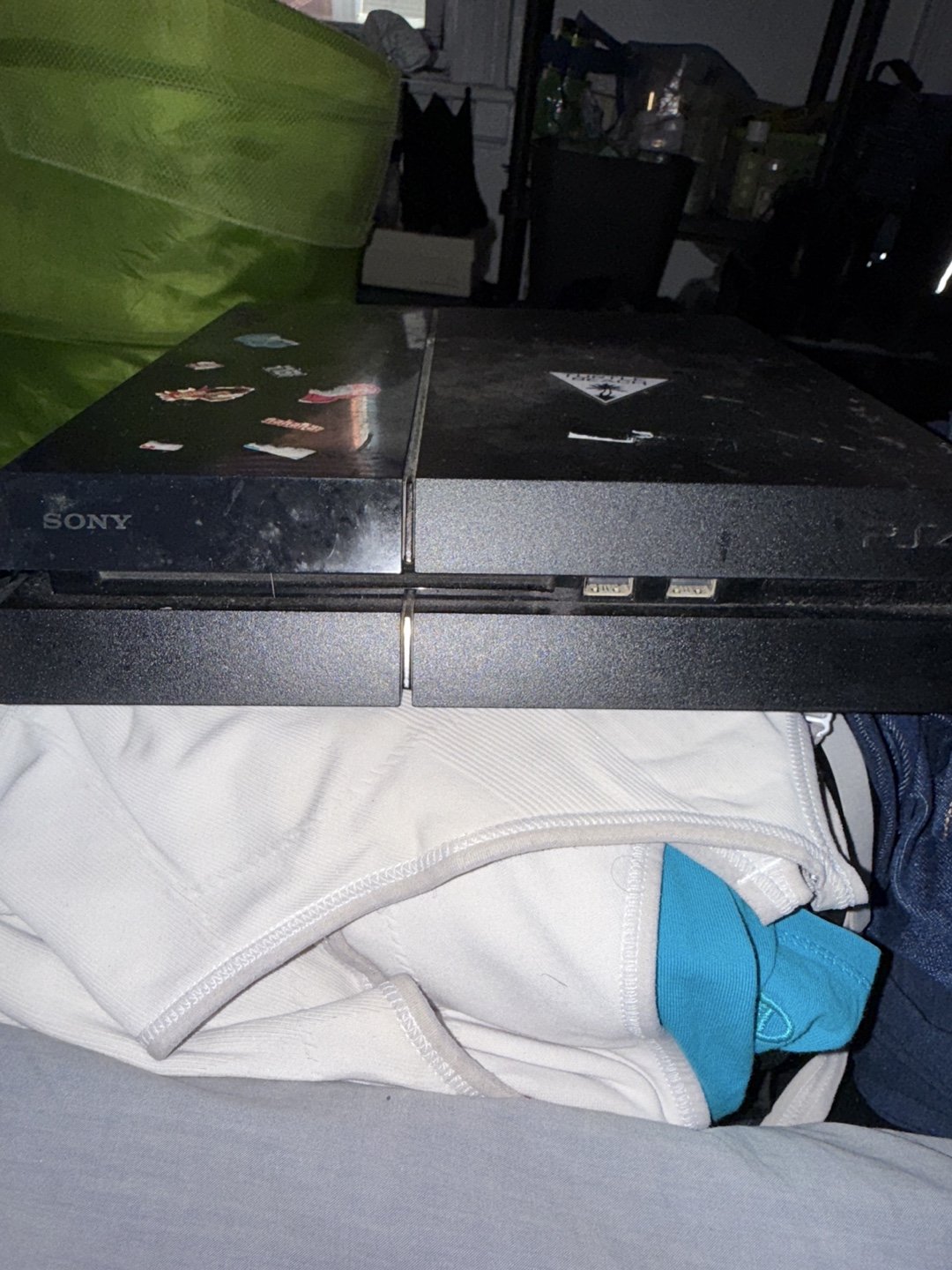 Sony PlayStation 4 - photo 4