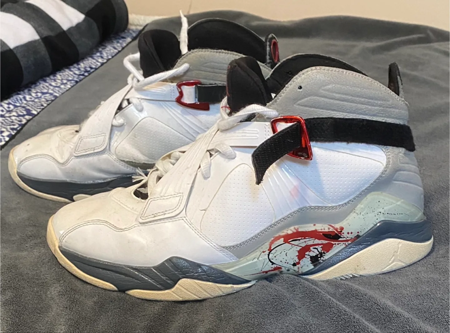Jordan 8 Retro White/Black/True Red