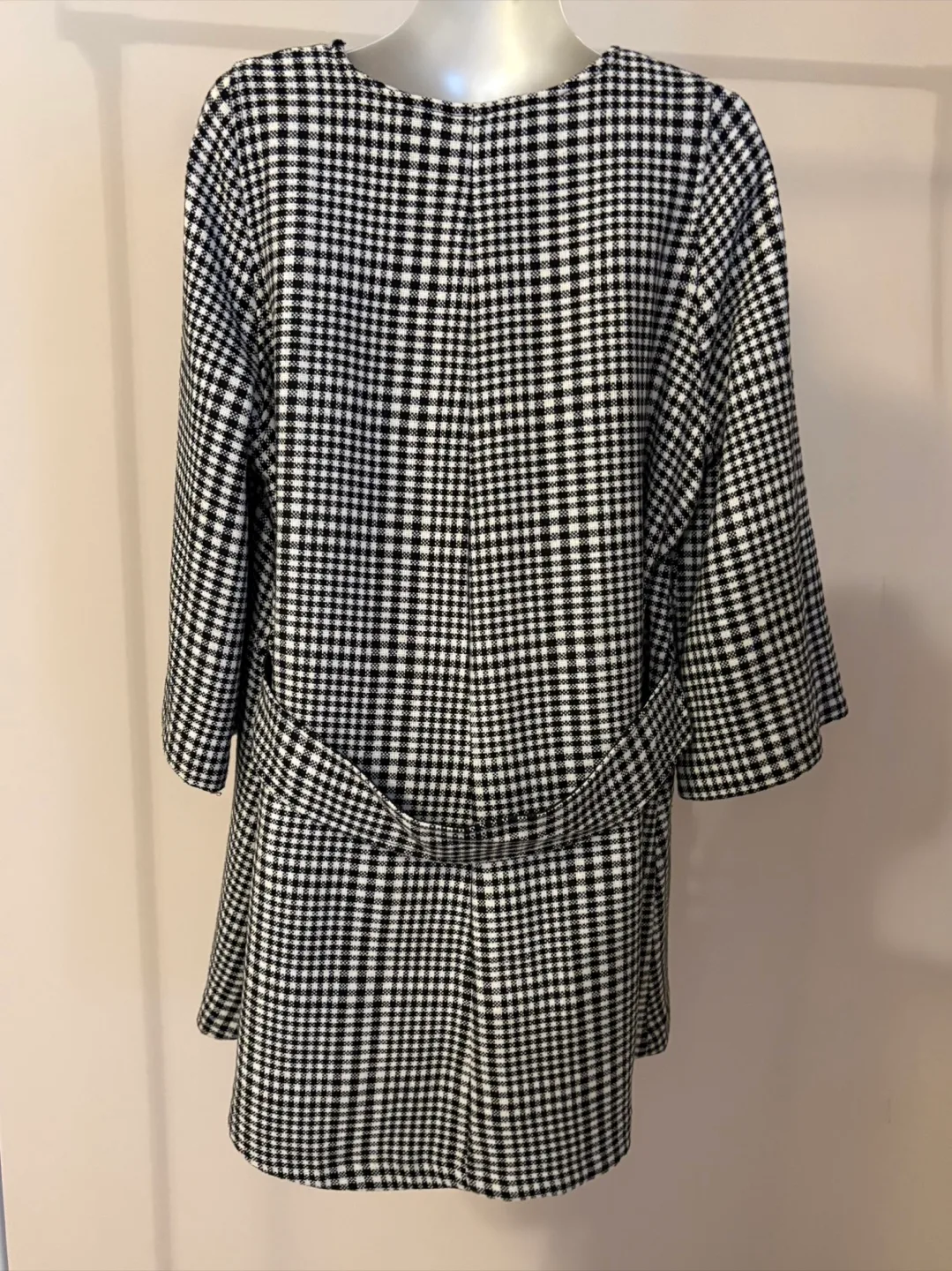 Black & White Houndstooth Coat image indicator(5)