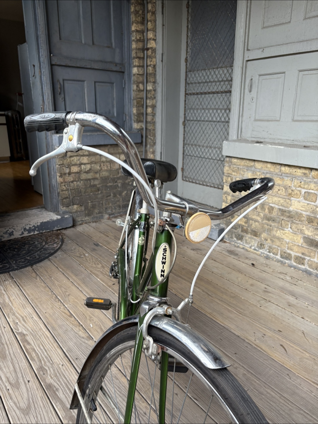 Schwinn Collegiate Bicycle - Green - photo 5