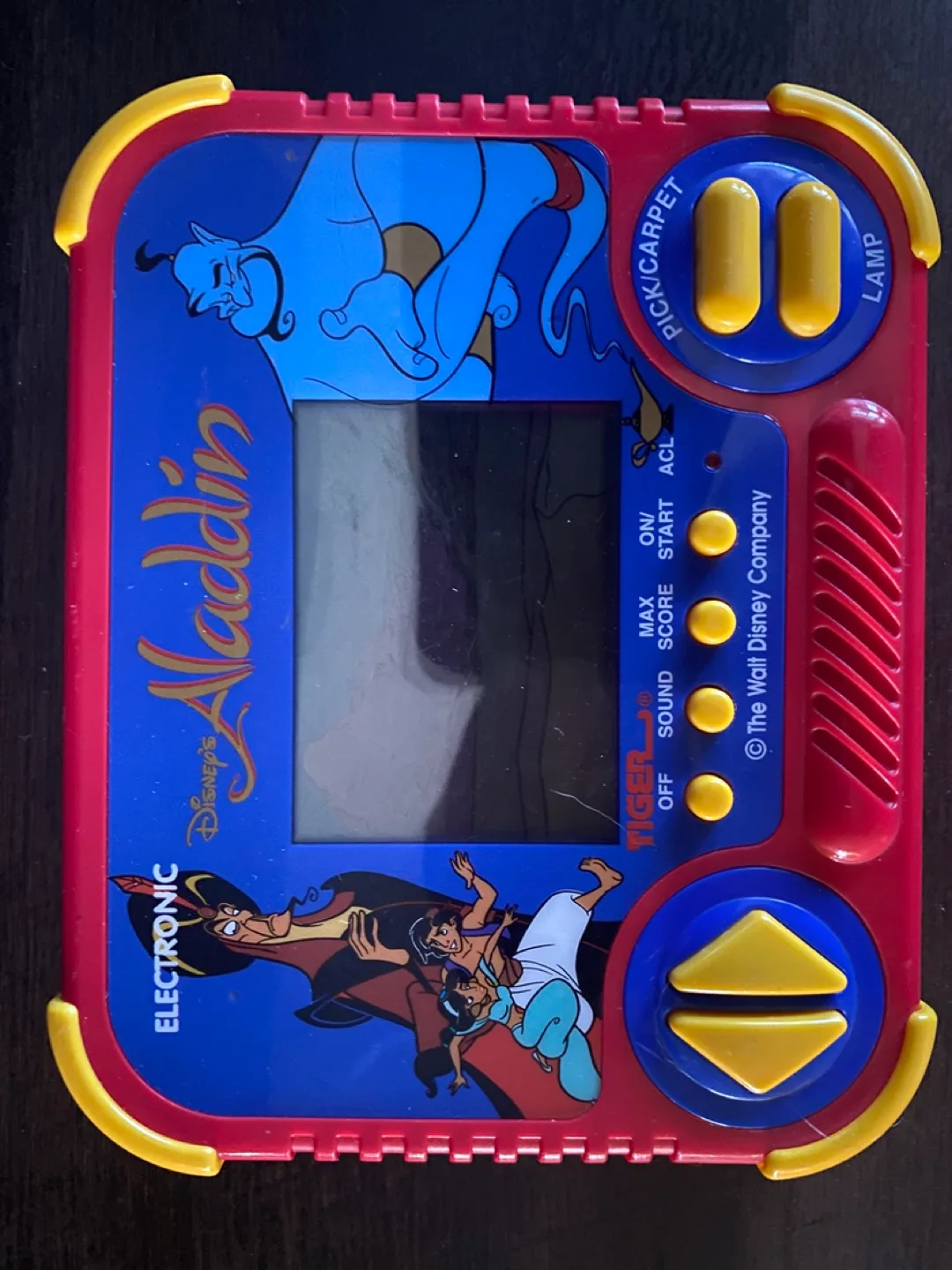 Disney's Aladdin Tiger Electronic LCD Game thumbnail