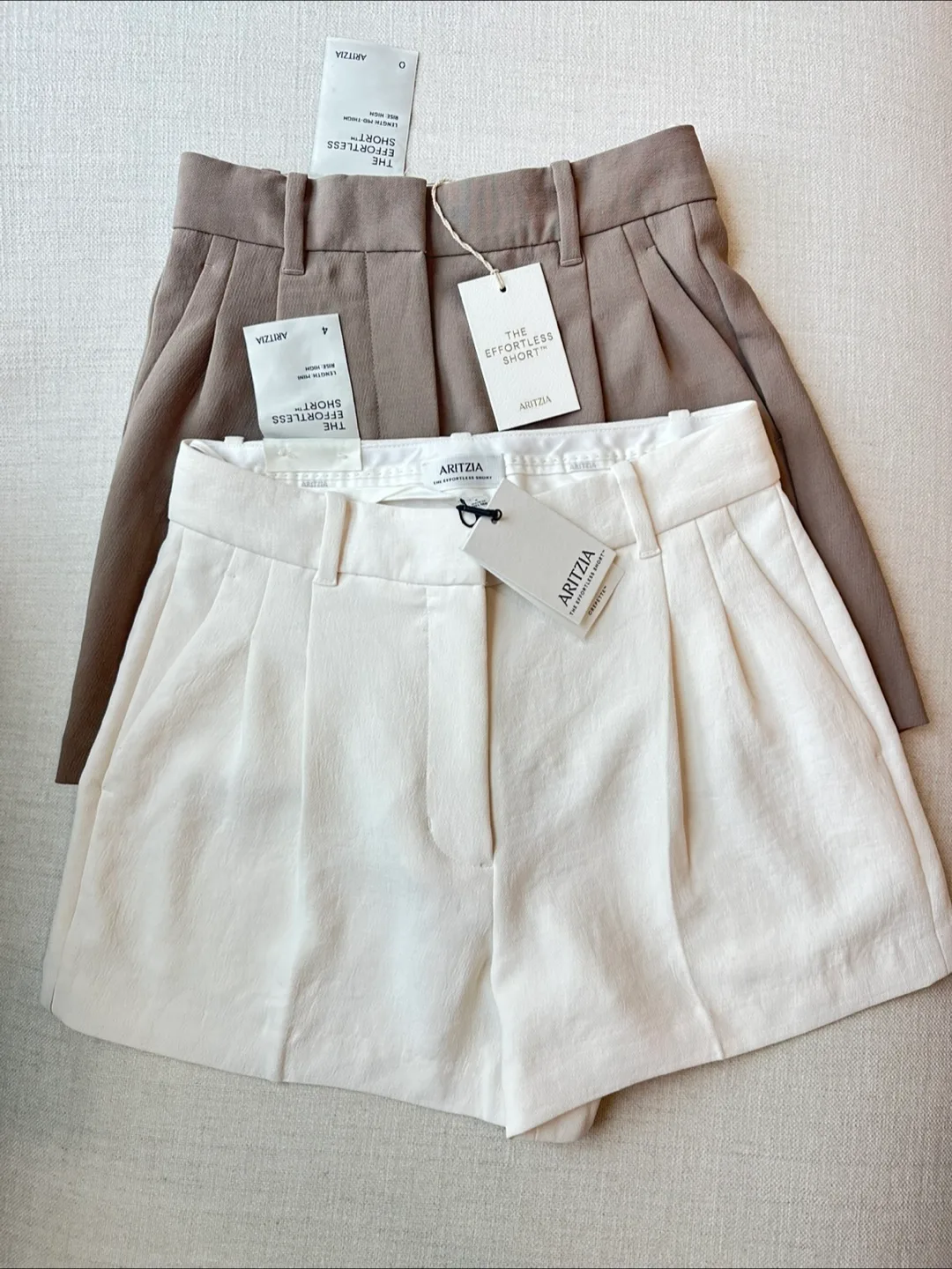 Aritzia Effortless Shorts Size 4 NWT