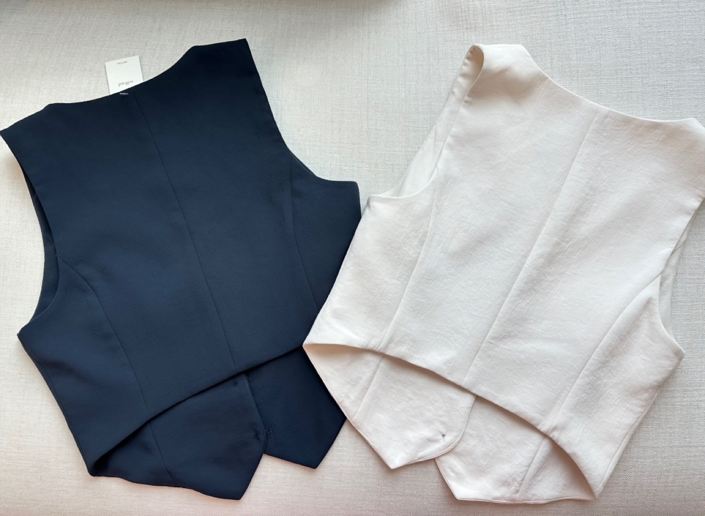 Aritzia Pacino Vests Size 6 NWT - photo 2