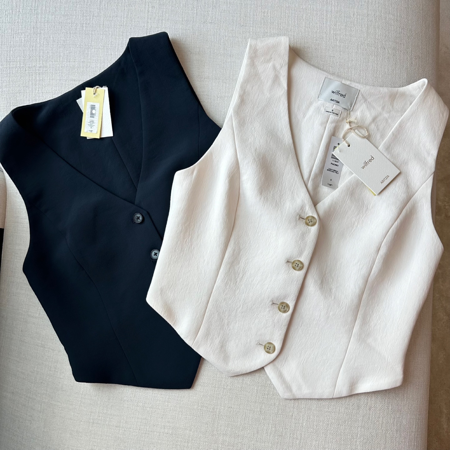 Aritzia Pacino Vests Size 6 NWT