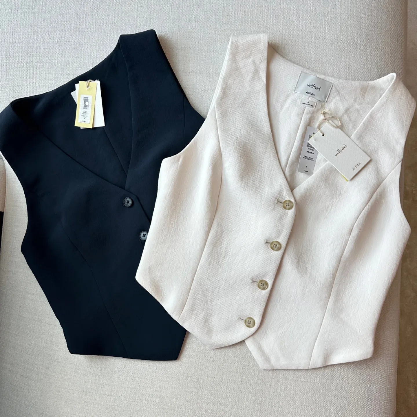 Aritzia Pacino Vests Size 6 NWT