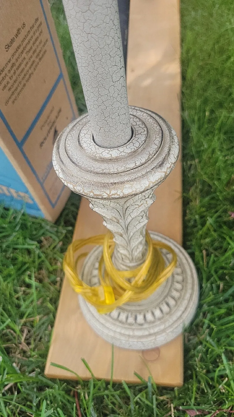 Small Accent Table Lamp image indicator(2)