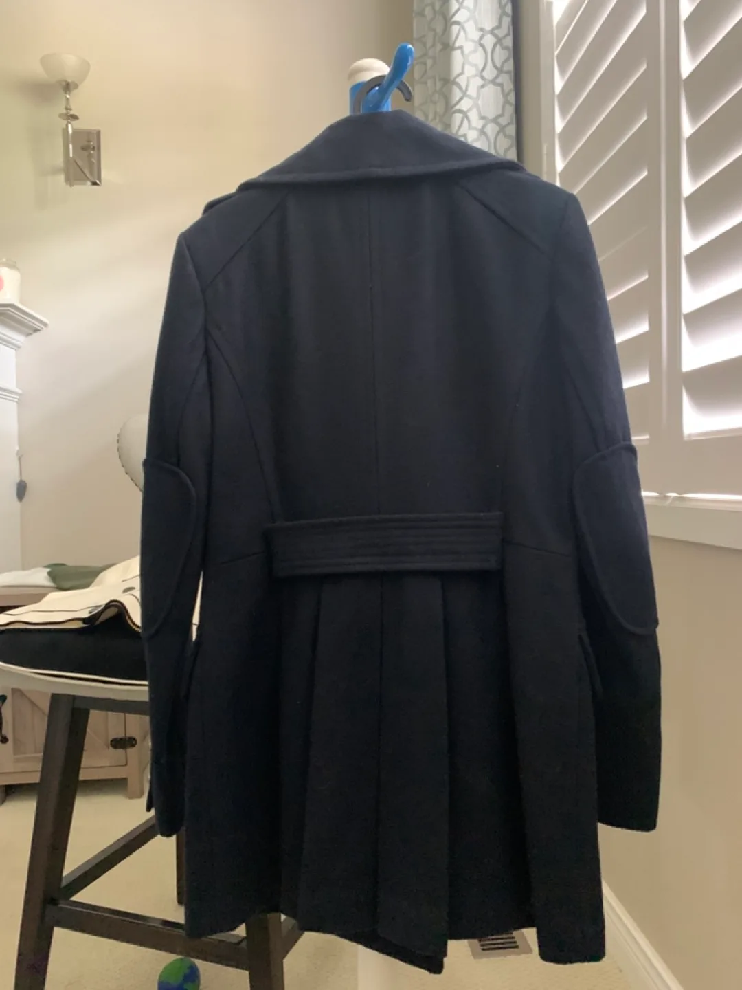 DKNY Donna Karan New York Coat - Size youth  10 image indicator(6)