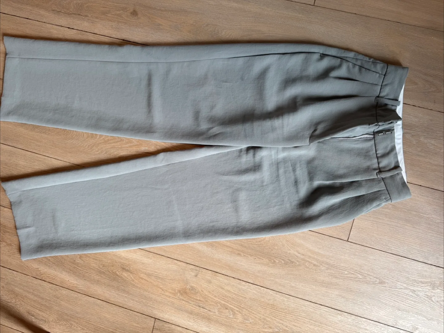 Aritzia Effortless pants thumbnail