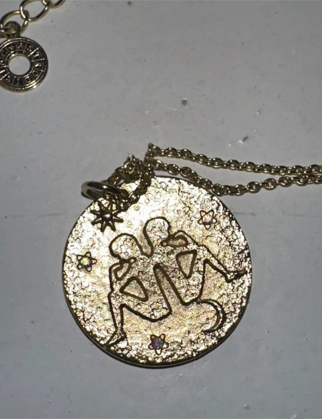 Gemini Necklace image indicator(3)