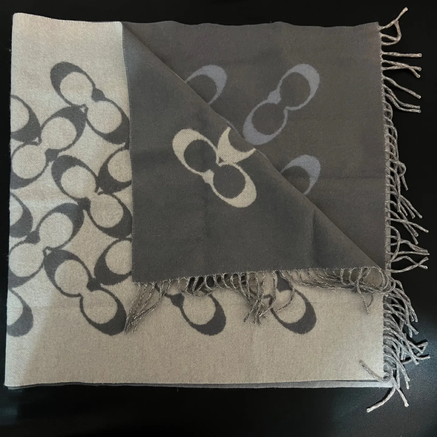 Coach Signature Scarf - Grey & Light Grey (Double sided) image indicator(3)