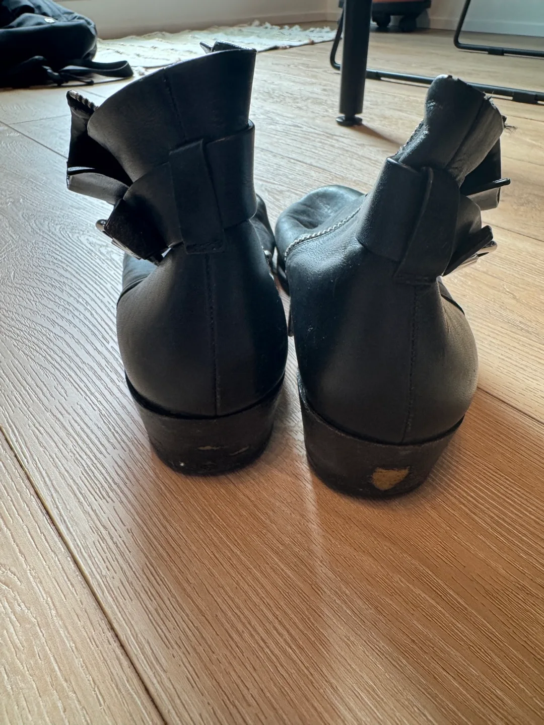 Michael Kors Black Leather Ankle Boots image indicator(3)