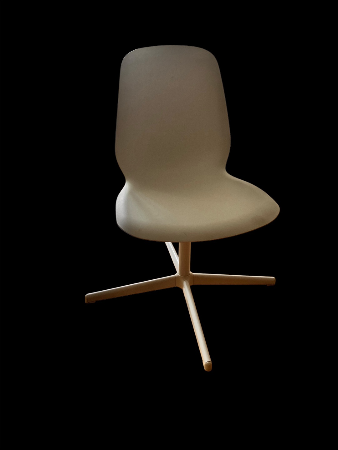 White Swivel Chair - photo 2