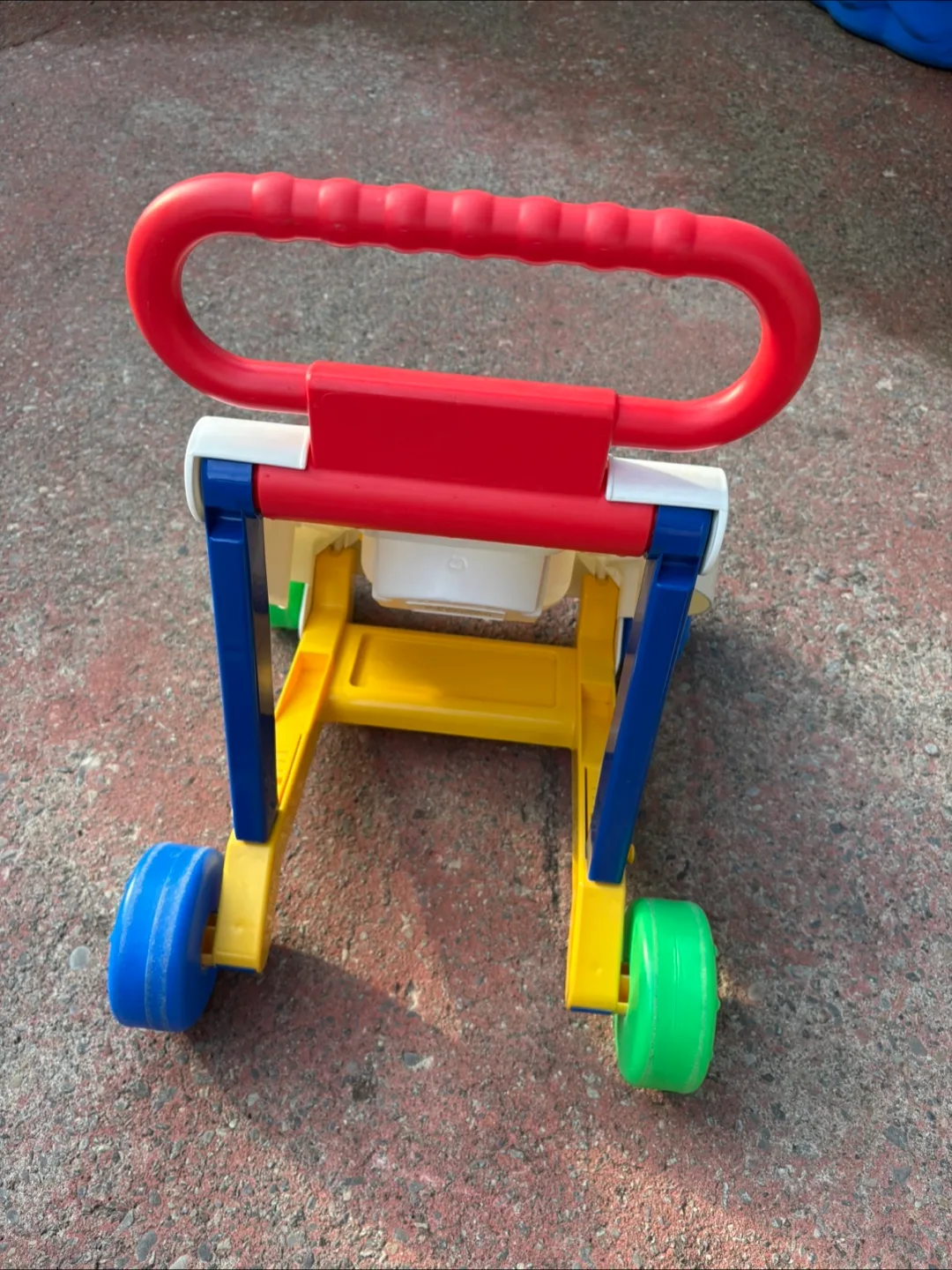 Fischer Price baby walker image indicator(2)