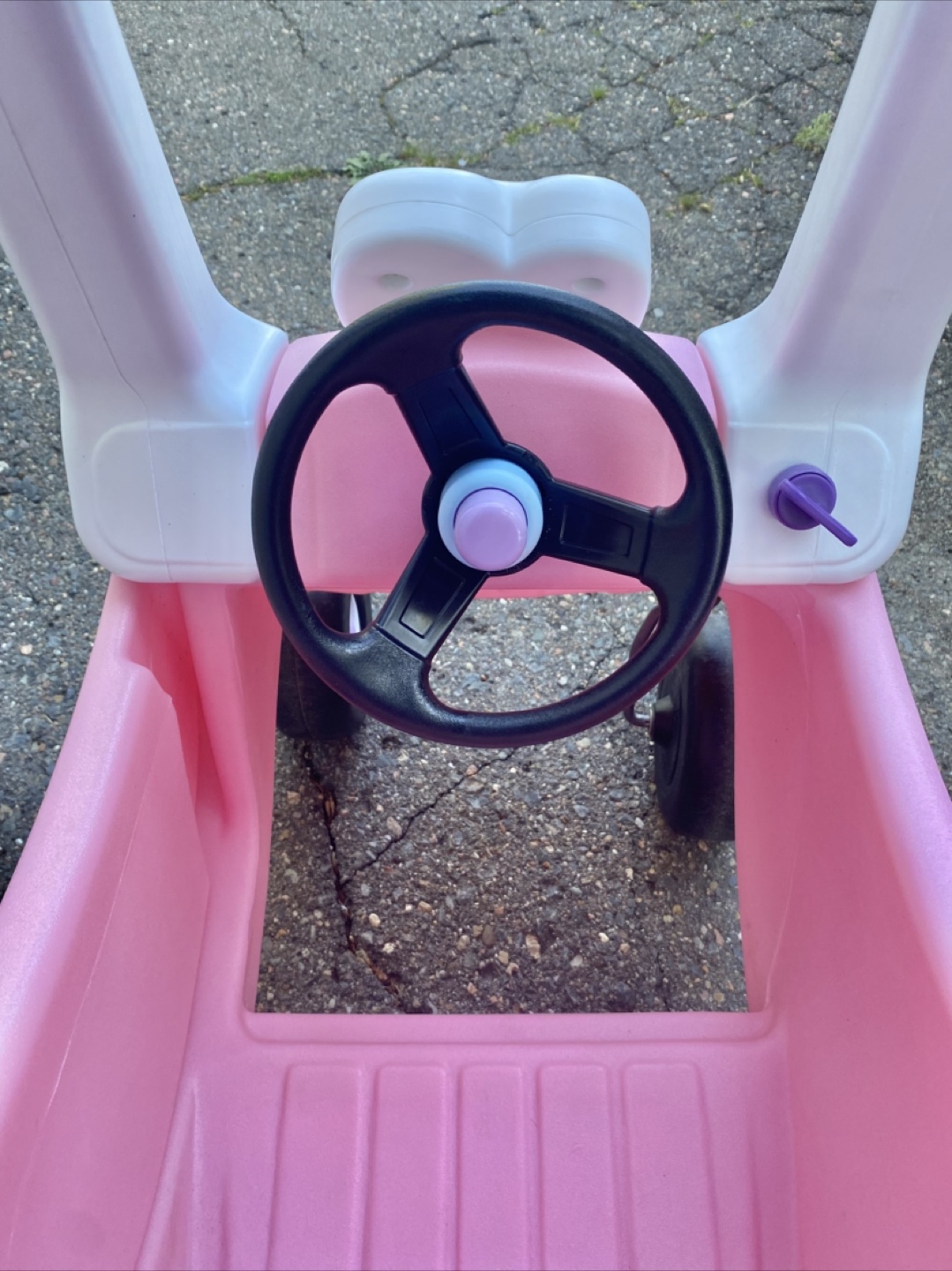 Little Tikes Cozy Coupe - photo 2