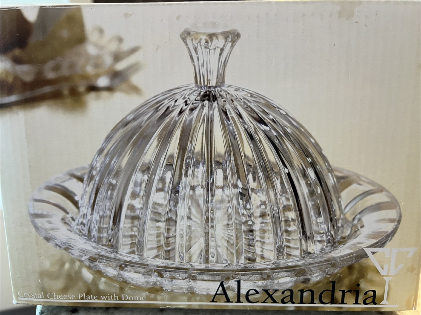 Crystal Clear Alexandria Cheese Plate with Dome - photo 3