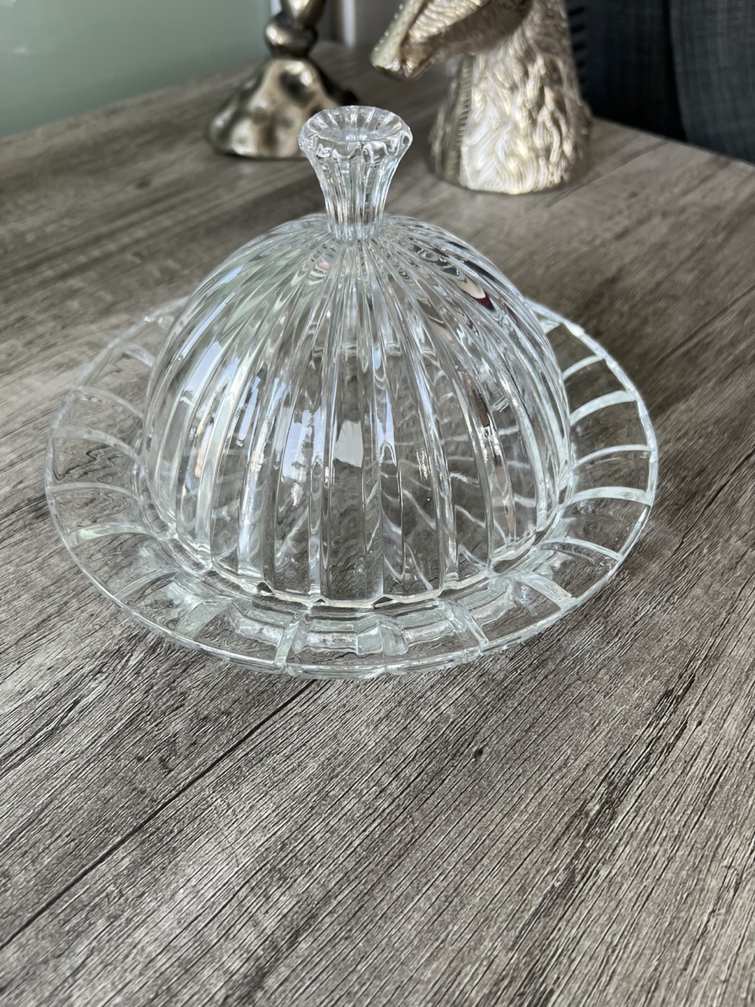 Crystal Clear Alexandria Cheese Plate with Dome