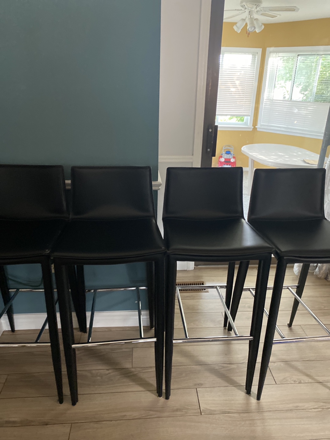 Set of 4 Black Bar Stools