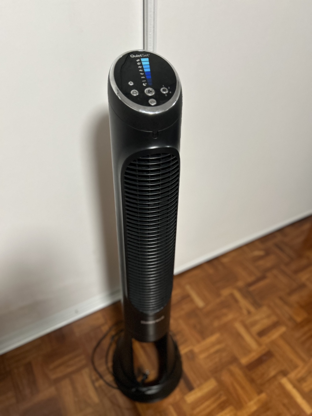 Honeywell QuietSet Tower Fan - Black - photo 2
