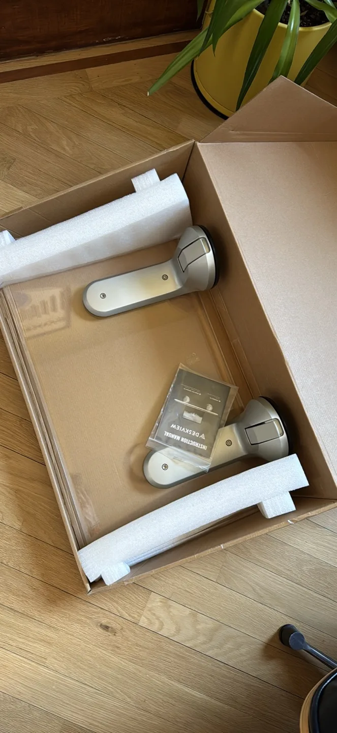 DeskView Window-Mounted Desk  (Clear) image indicator(5)