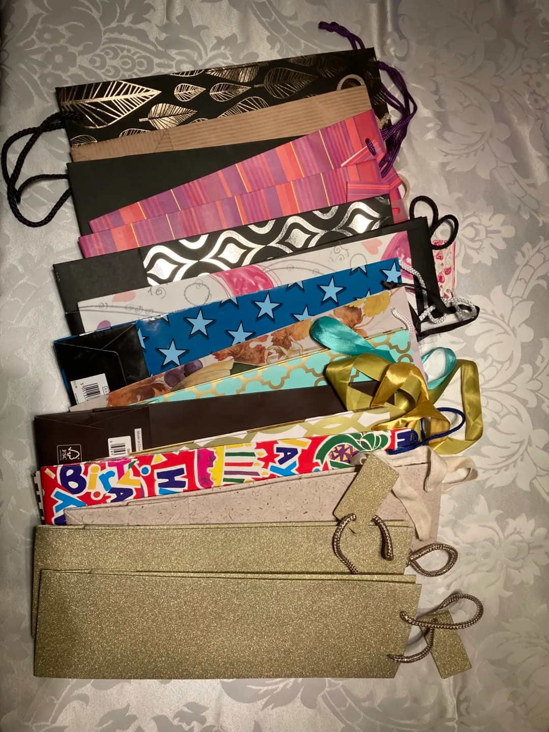 Assorted Gift Bags - Various Sizes & Styles image indicator(2)