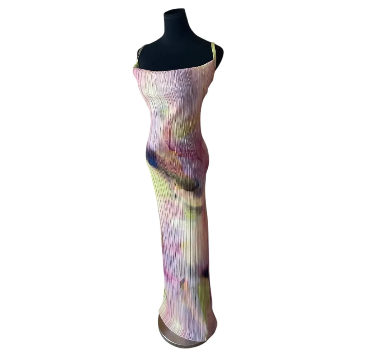NWOT Soft Pastel Multi-Coloured Maxi Dress image indicator(2)