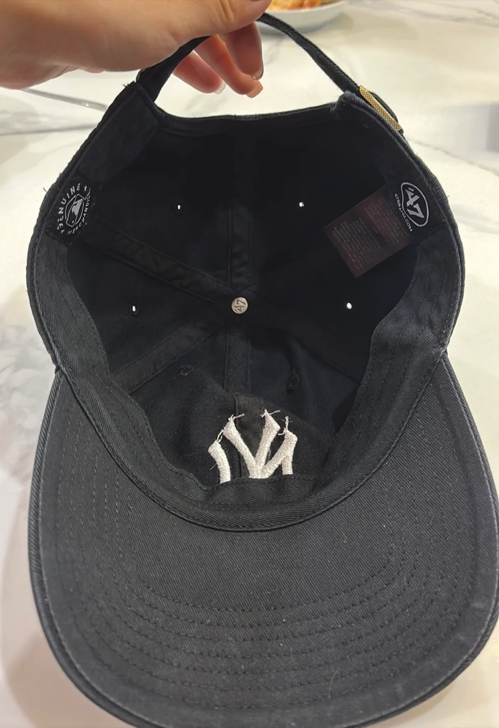 47 Brand New York Yankees cap in black image indicator(2)