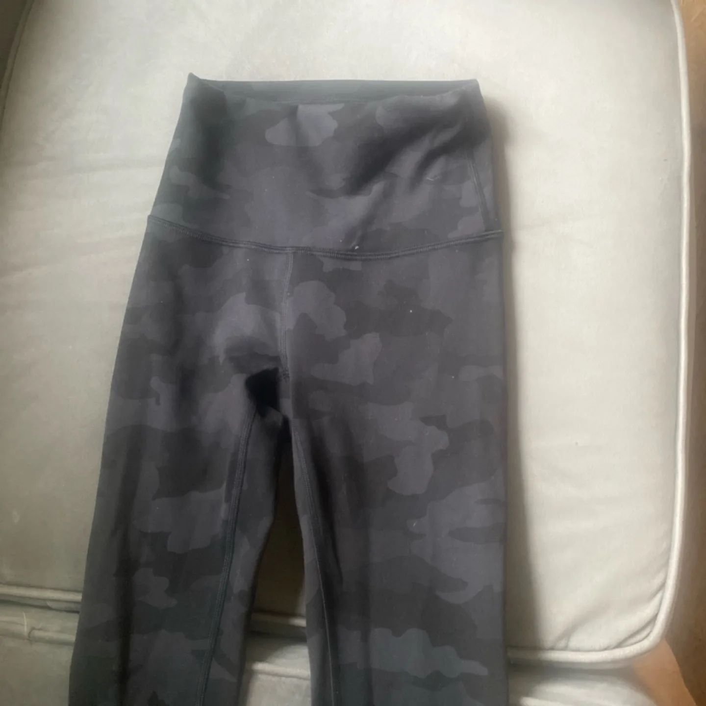 Lululemon Align Leggings, Size 0, Black Camo image indicator(3)