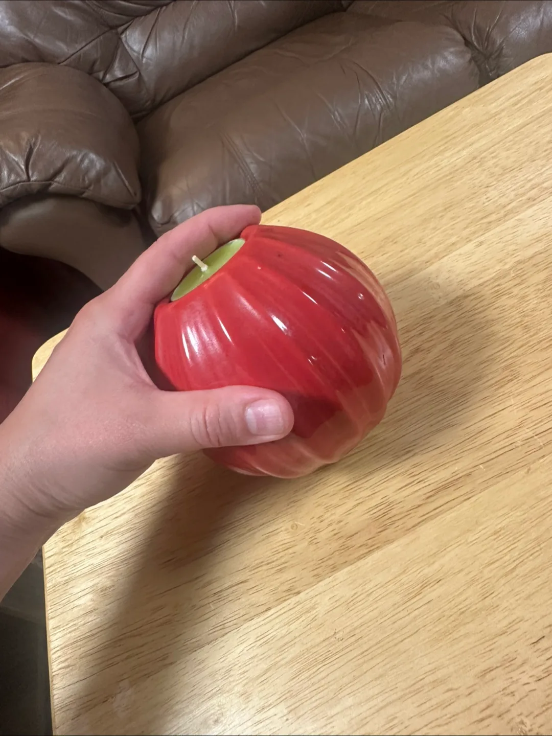 Red Ceramic Pumpkin Candle Holder image indicator(4)