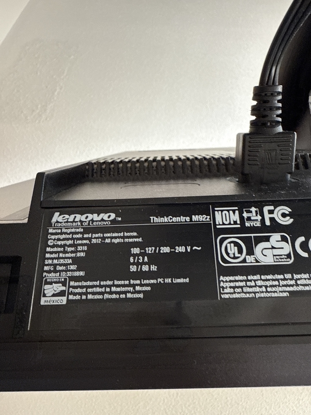 Lenovo ThinkCentre M92z All-in-One PC - photo 2