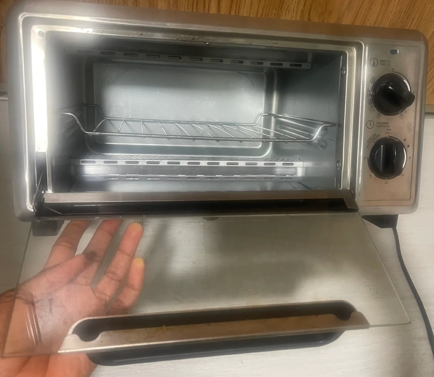 Black mini Toaster / Oven image indicator(3)