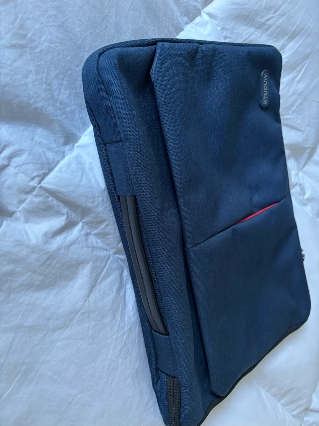 XL 18” KTMOUW Water-Resistant Laptop Case image indicator(4)