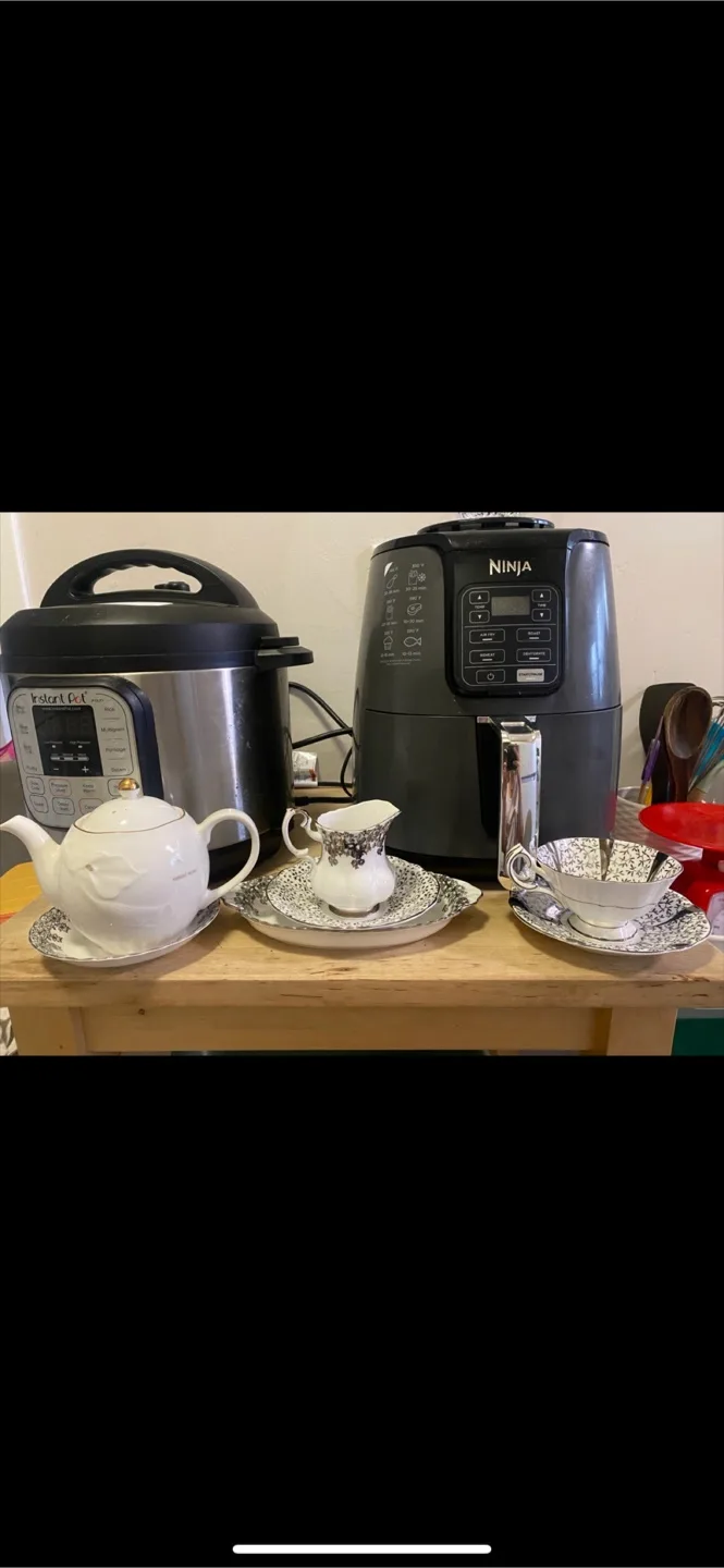 Tea Set thumbnail