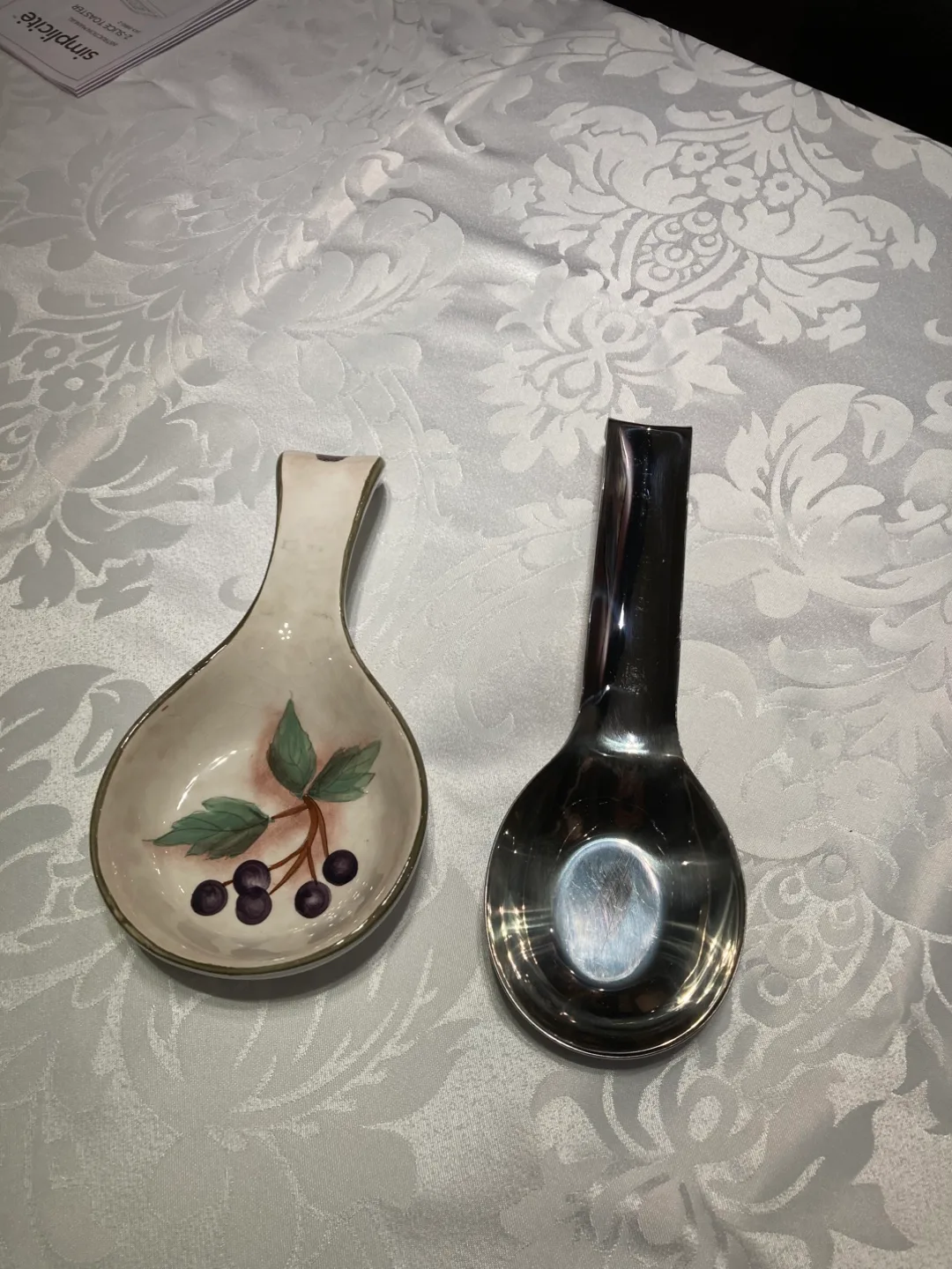 Spoon Rests & Oven Mitts thumbnail