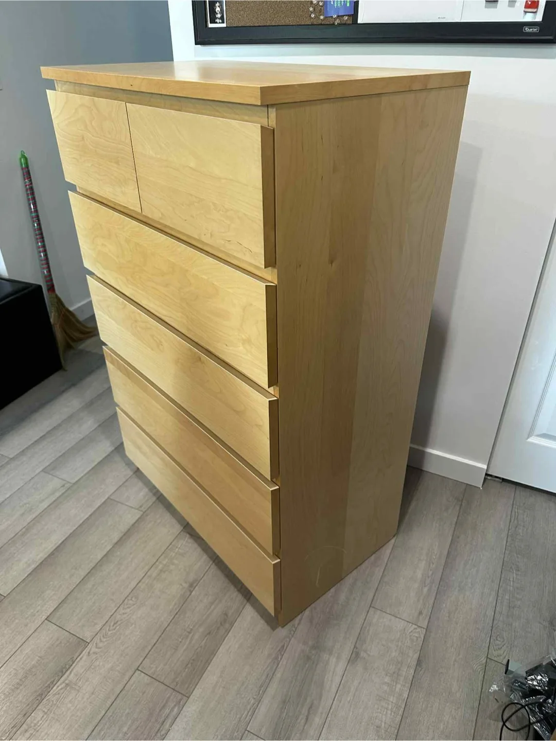 Malm 6 Drawer Dresser image indicator(5)