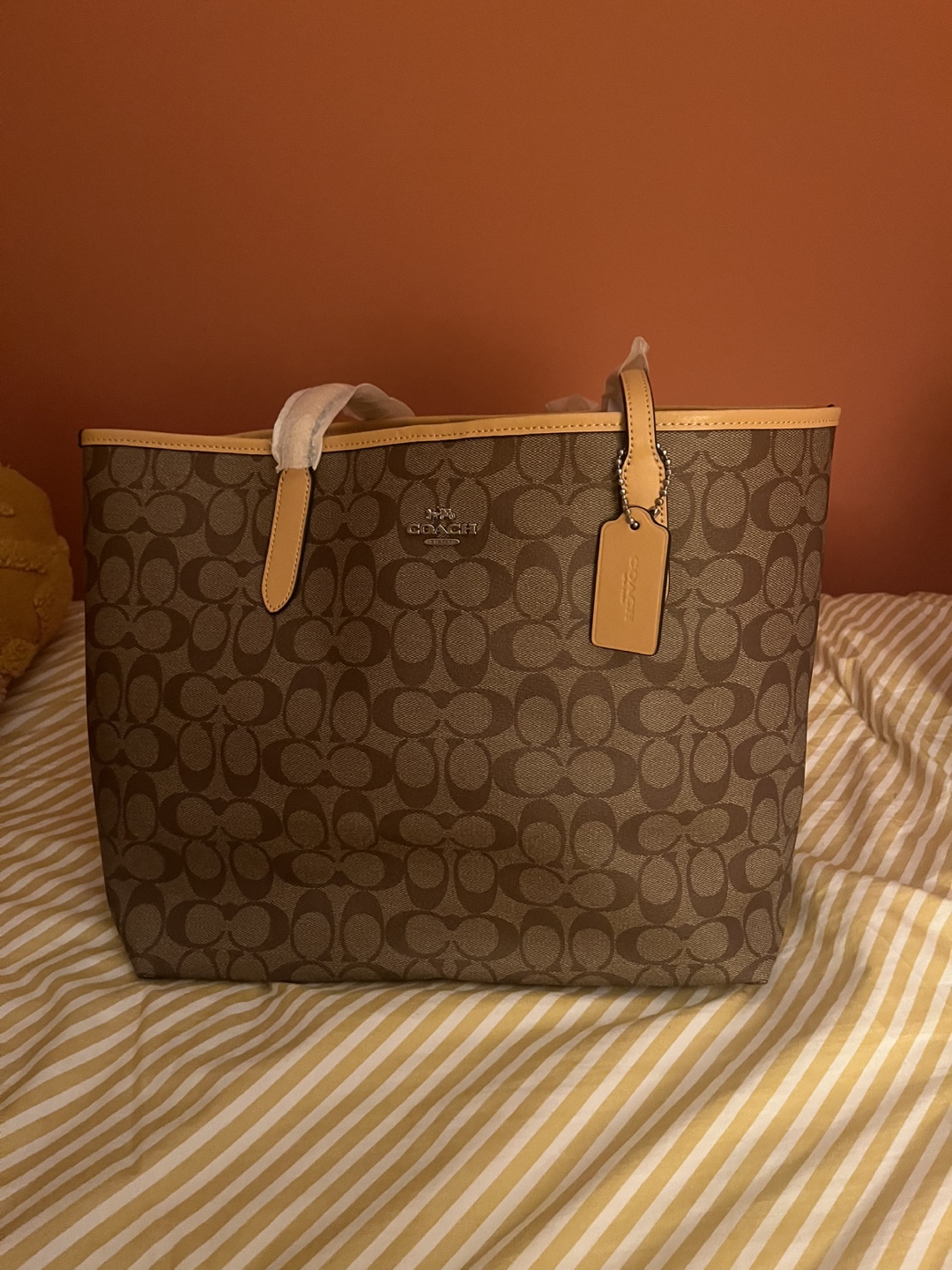 New Coach Sig City Tote Khaki/Honeycomb