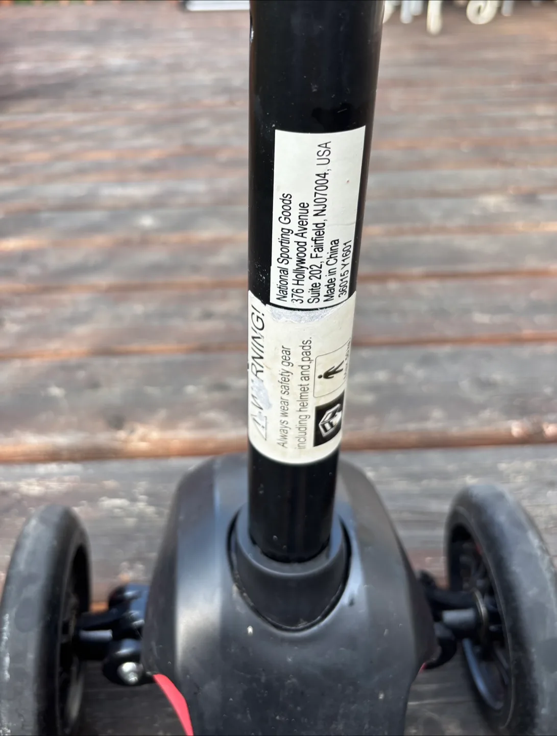 YBIKE GLX Pro Scooter - Black & Pink image indicator(3)