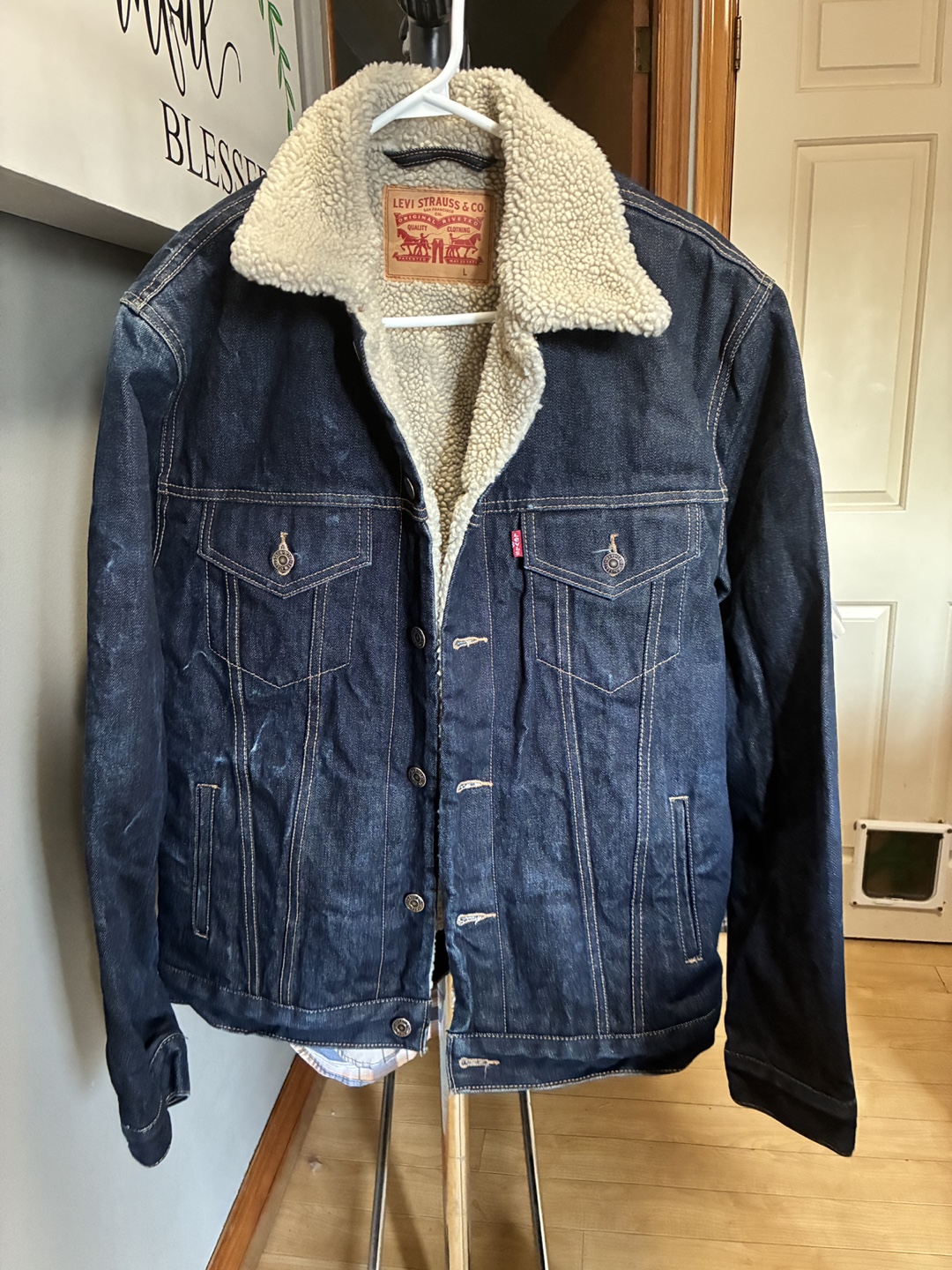 Levi's Denim Sherpa Trucker Jacket - Size Large